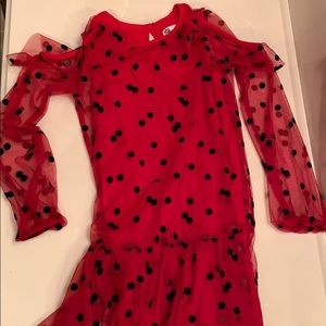 Shoulder cut out dress